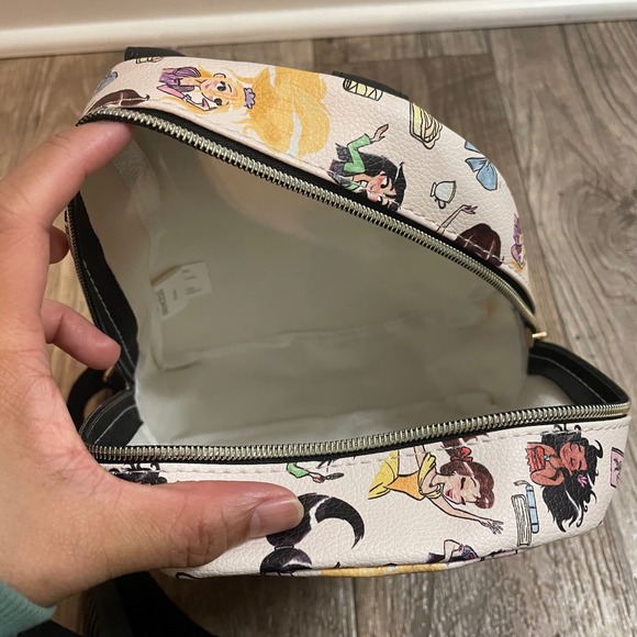 Disney Princess Mini Backpack All Over Print Fast Forward brand - Picture 5 of 11